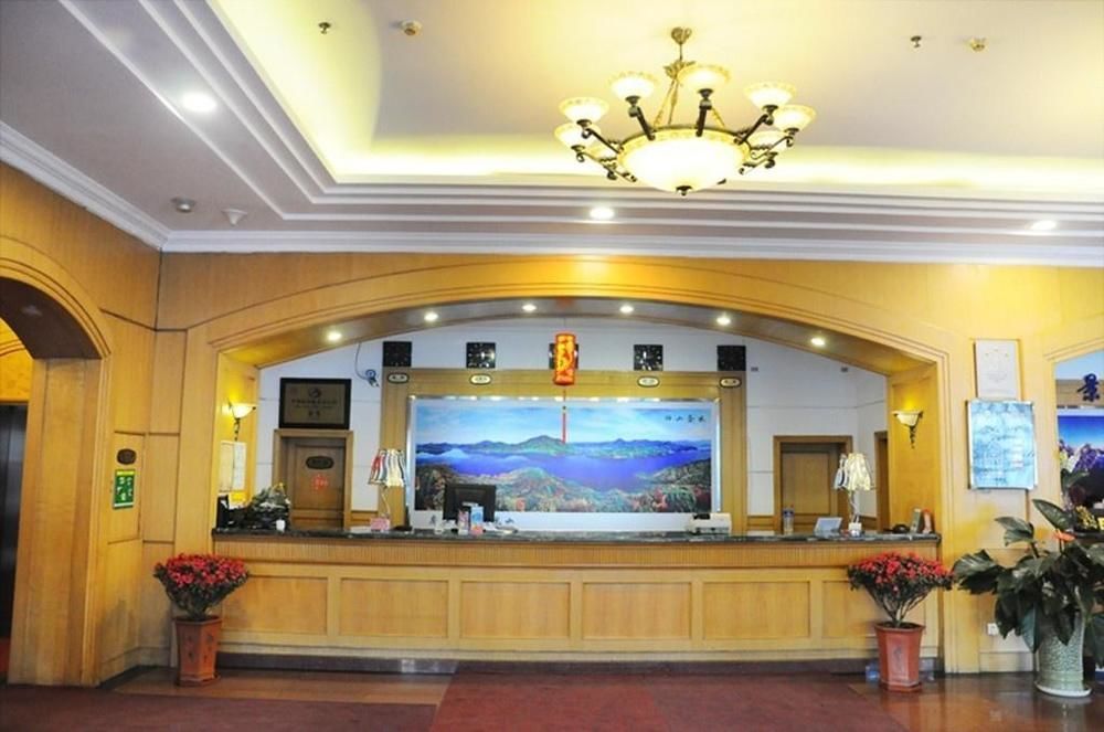 Lin Yuan Hotel Cáp Nhĩ Tân Ngoại thất bức ảnh
