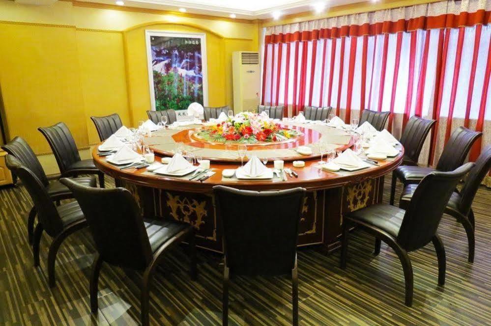 Lin Yuan Hotel Cáp Nhĩ Tân Ngoại thất bức ảnh
